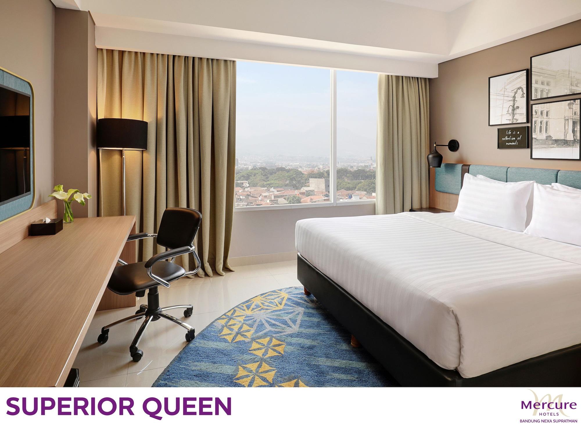 Mercure Bandung Nexa Supratman Exterior photo