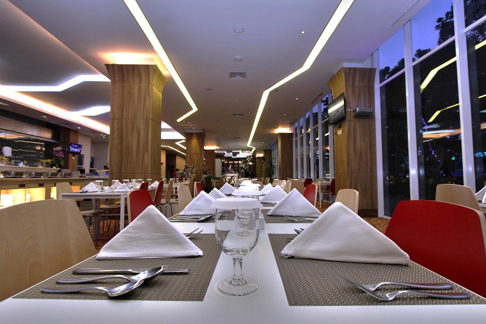 Mercure Bandung Nexa Supratman Exterior photo