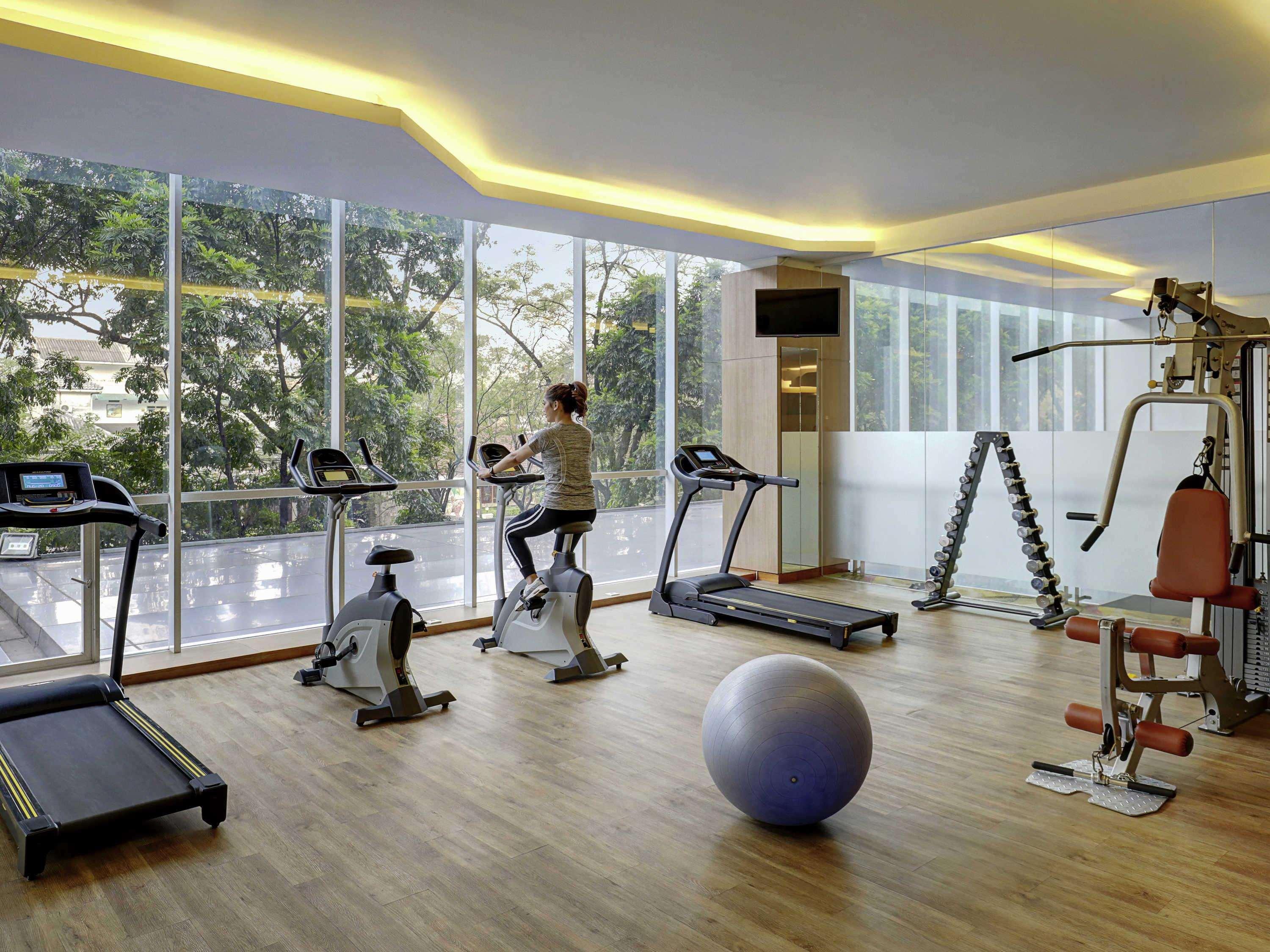 Mercure Bandung Nexa Supratman Exterior photo
