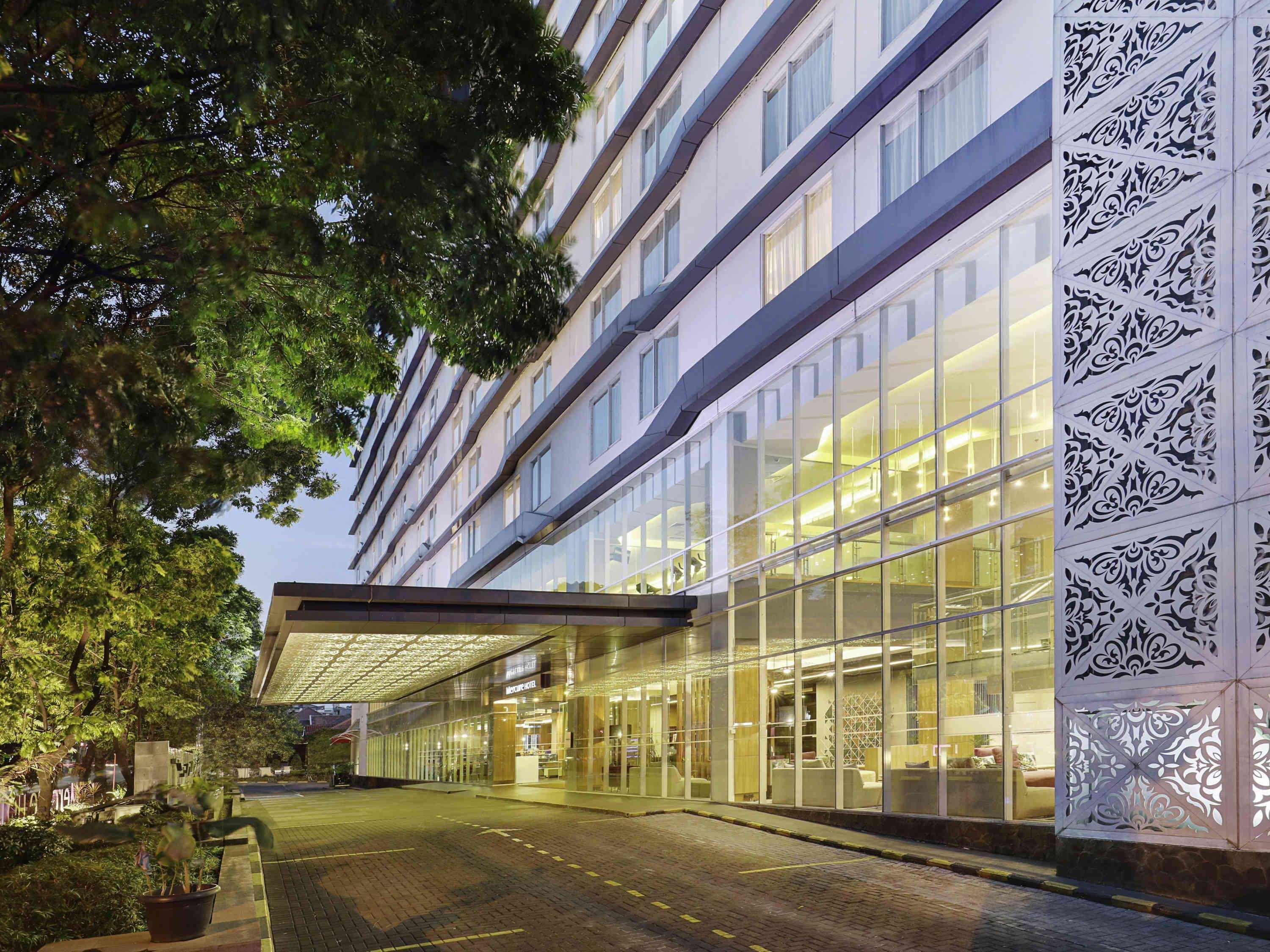 Mercure Bandung Nexa Supratman Exterior photo