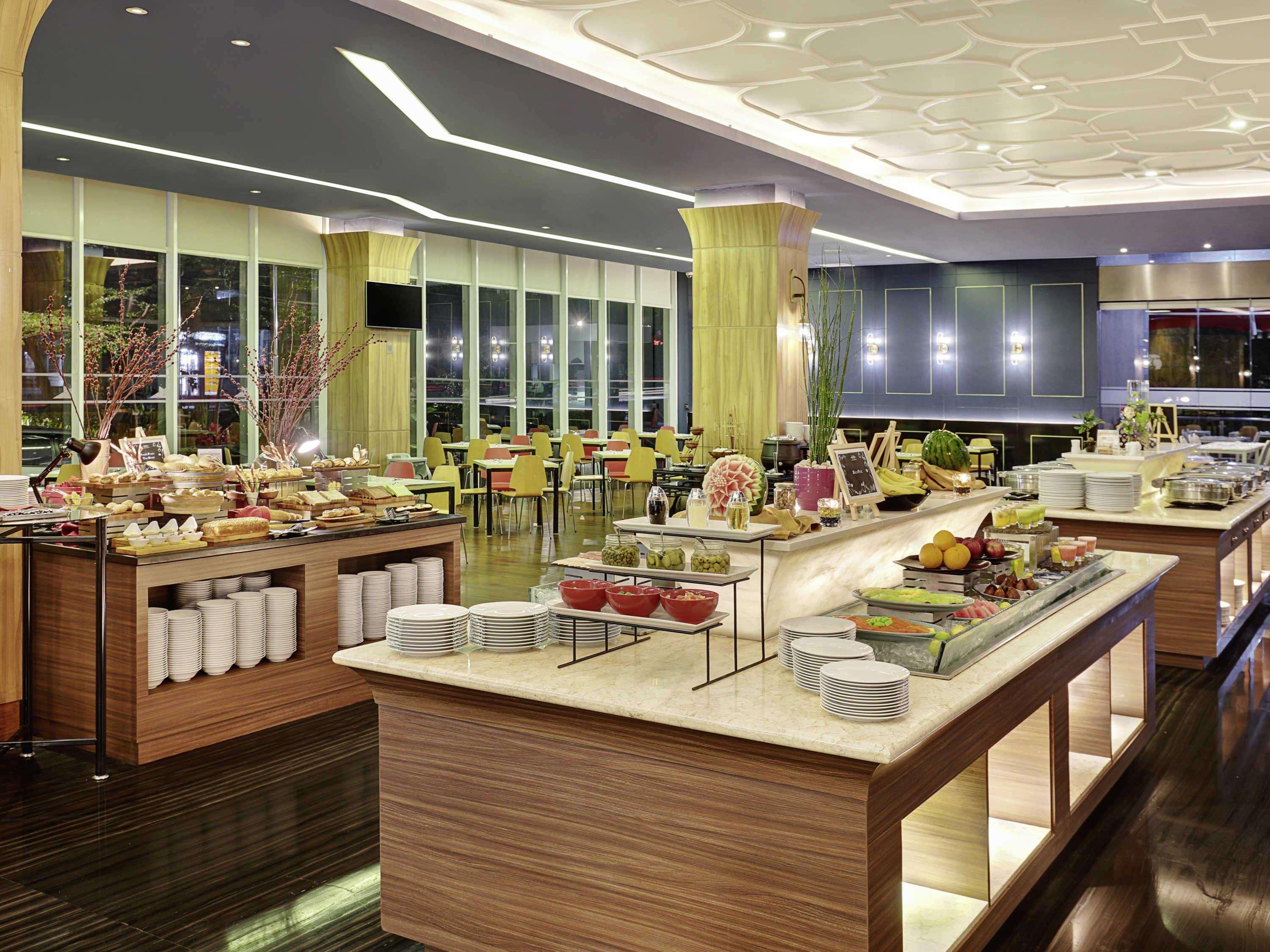 Mercure Bandung Nexa Supratman Exterior photo